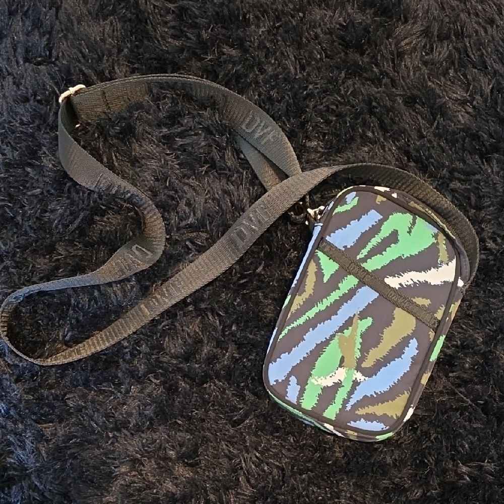 Diane Von Furstenberg Stylish Black and Green Crossbody Bag